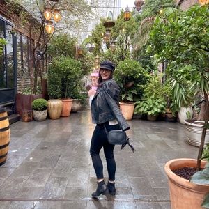 Meet your Posher, Anneliese